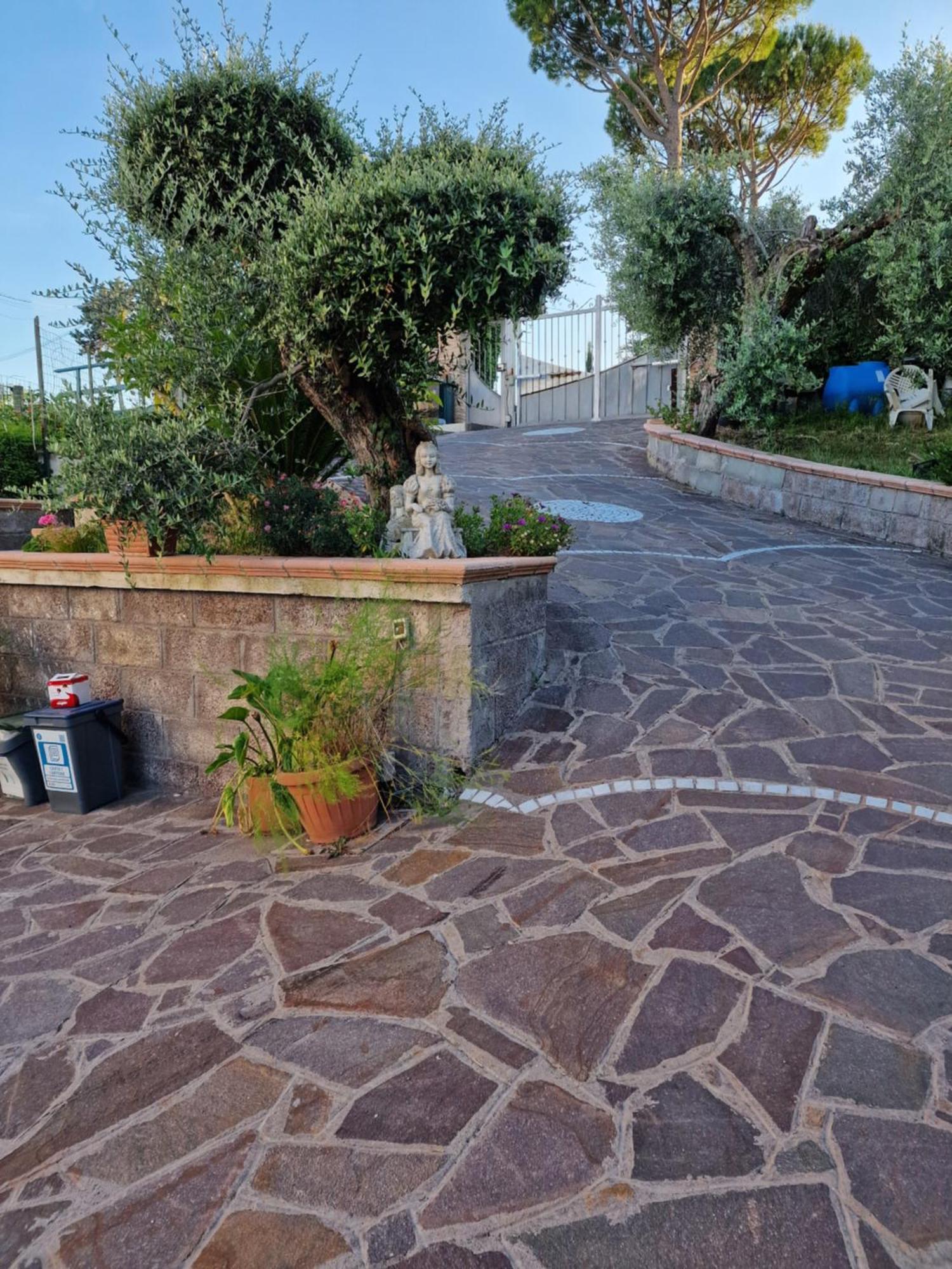 门塔纳La Casa Tra Gli Ulivi Di Fonte Nuova 2别墅 外观 照片